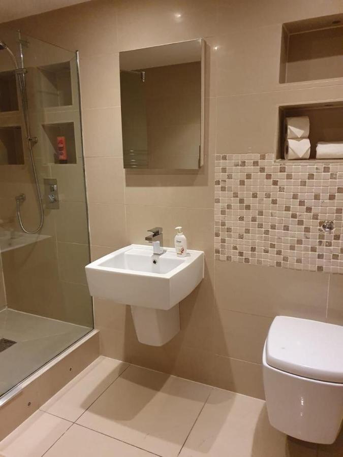 Contractor Bookers Bookdirect Save 10Percent Apartment Liverpool Luaran gambar